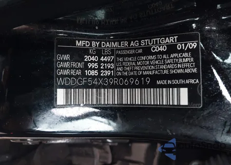 2009 Mercedes-Benz C 300 Luxury/Sport z USA, uszkodzony, nr VIN WDDGF54X39R069619